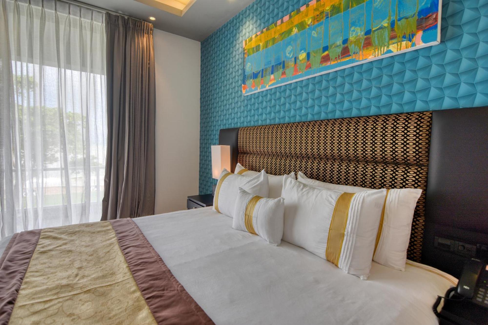 Отель Golden Pearl Tangalle 3*